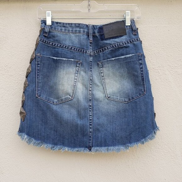 5/$100 SALE -  NWT One Teaspoon High Waist Studded Denim Skirt - Picture 3 of 5